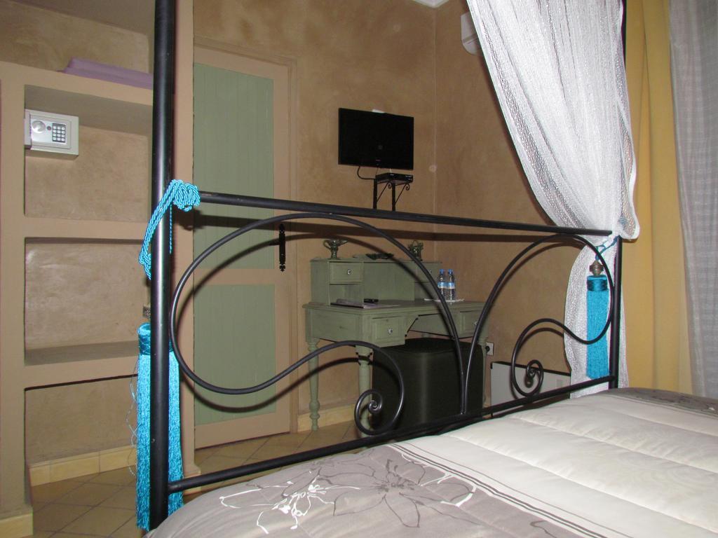 Le Jardin Des Epices Hotel ทารัวแดนท์ ภายนอก รูปภาพ